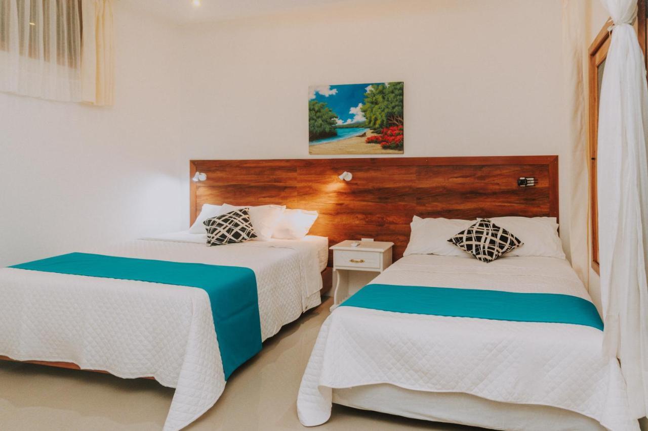 Galapagos Isabela Hotel Loja Пуерто Виламил Екстериор снимка