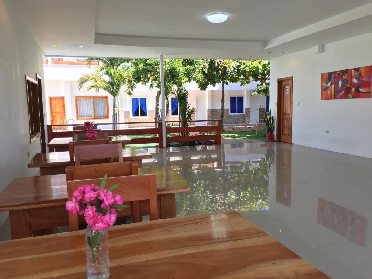 Galapagos Isabela Hotel Loja Пуерто Виламил Екстериор снимка